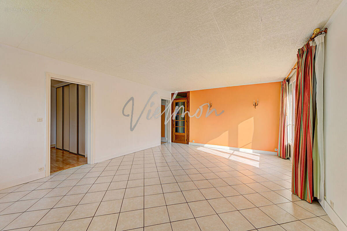 Appartement à LE PECQ