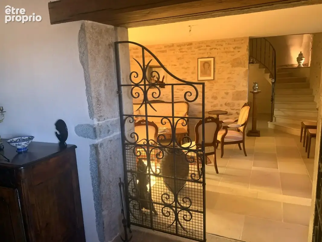 Propriété de caractère à vendre 6 pièces MAZILLE (71) dans le clunisois - photo 6