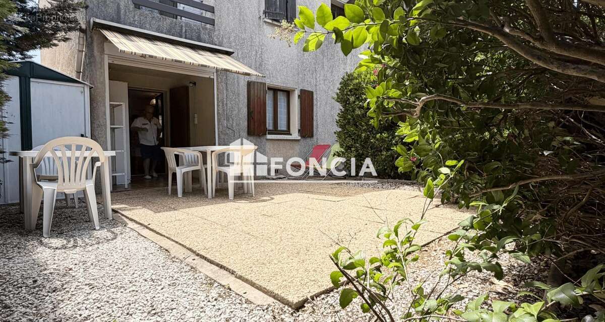 Appartement à LA LONDE-LES-MAURES
