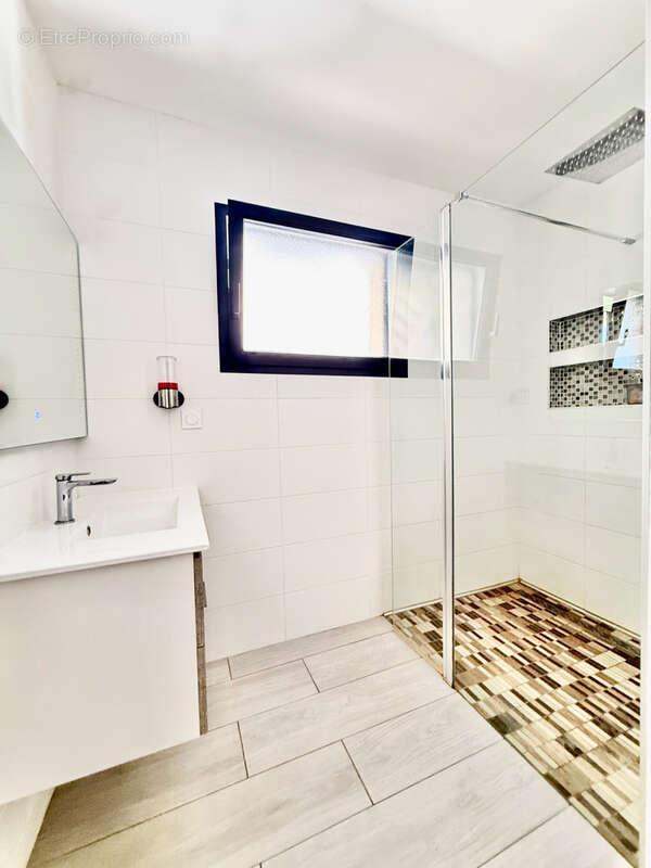 Maison à SAINT-RAMBERT-D'ALBON