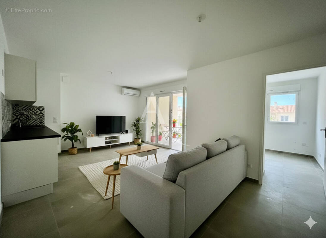 Appartement à MARSEILLE-4E