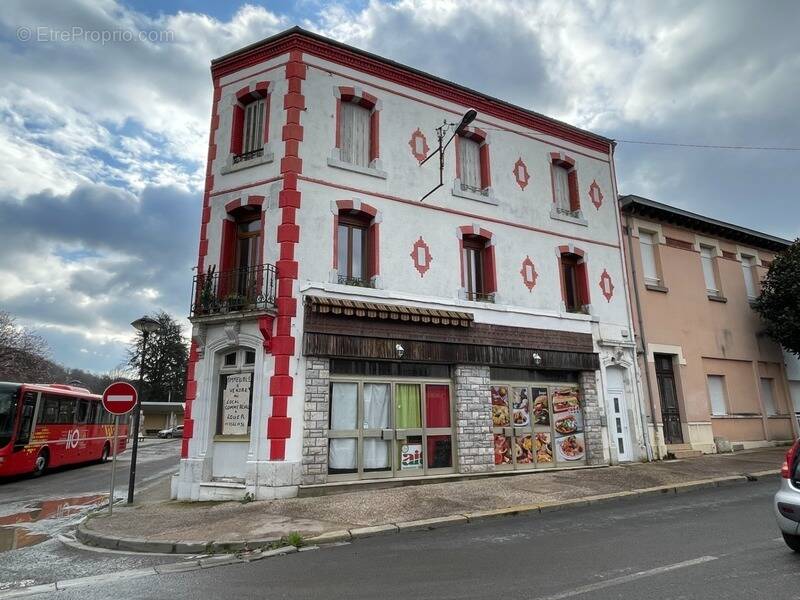 Appartement à DECAZEVILLE