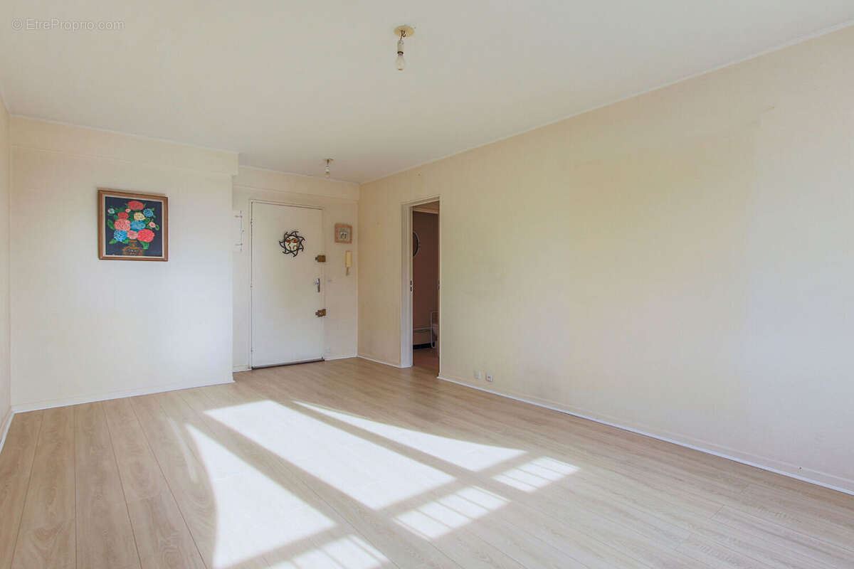 Appartement à BEYNES