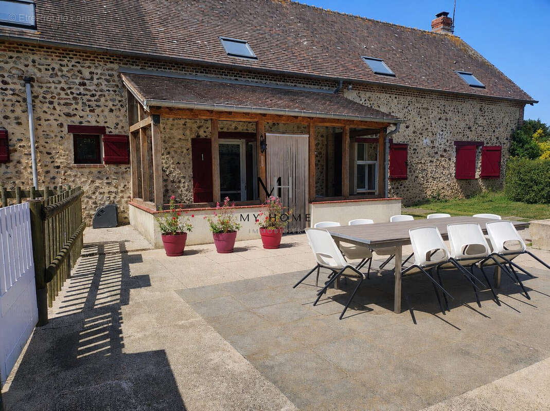Maison 140 m² à Mortagne-Au-Perche  - photo 9