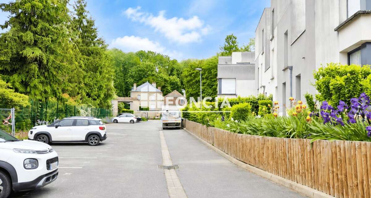 À vendre – Bel appartement T3 avec terrasse, parking et box à Château-Thierry - photo 10