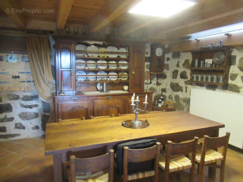 Ferme authentique indépendante avec terrain attenant - photo 6
