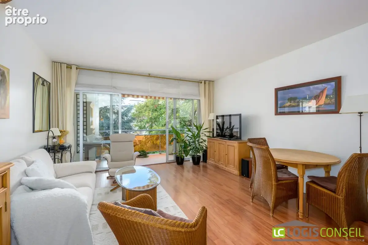 Appartement 2 pièces 54 m² à vendre à Chatenay-Malabry (92290) - photo 2