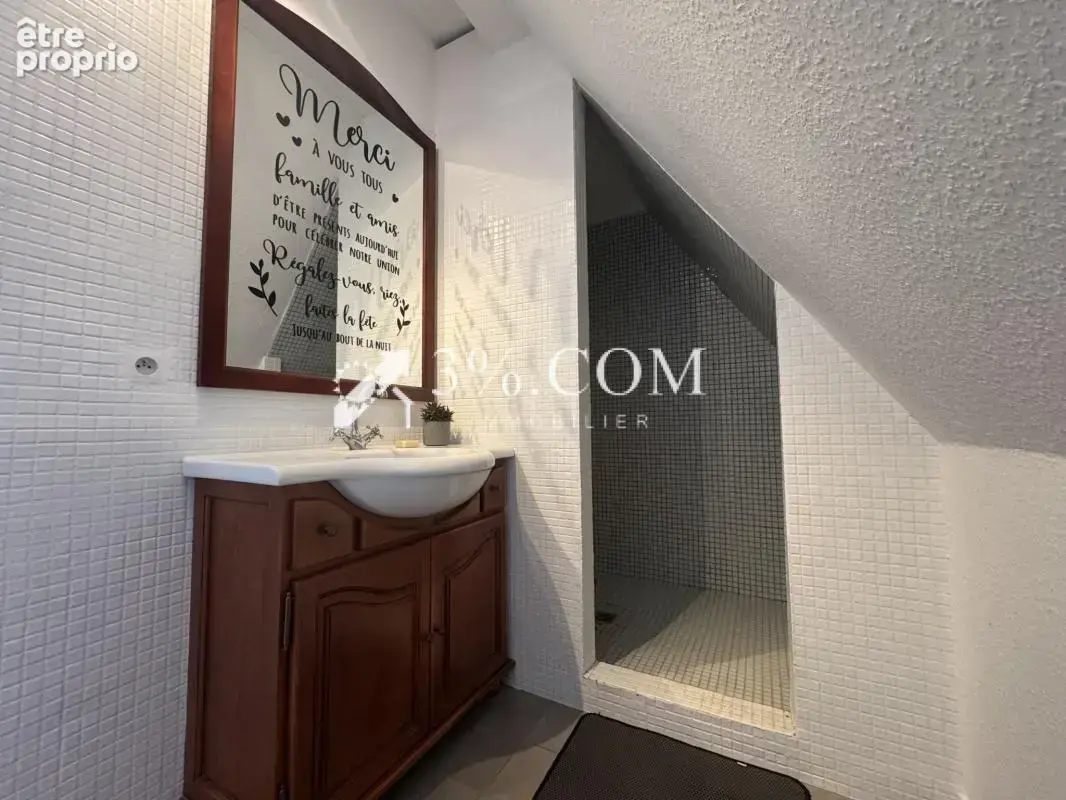 3%COM Jolie maison avec 4 chambres - 3 salles de bain - jard - photo 14