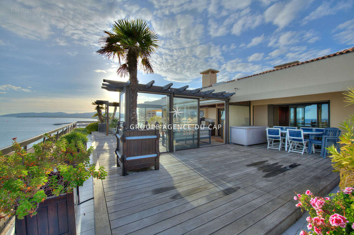 Appartement à FREJUS