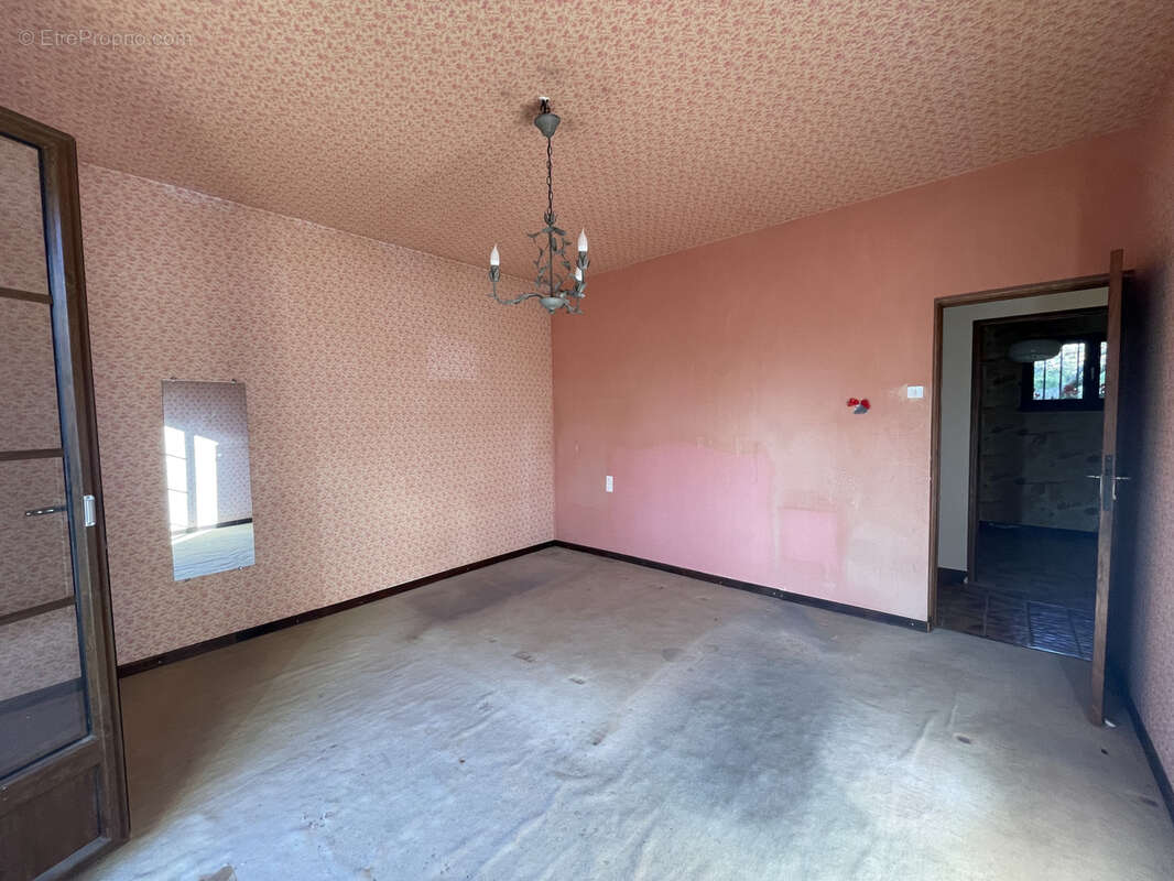 Maison à MONTFORT-SUR-ARGENS