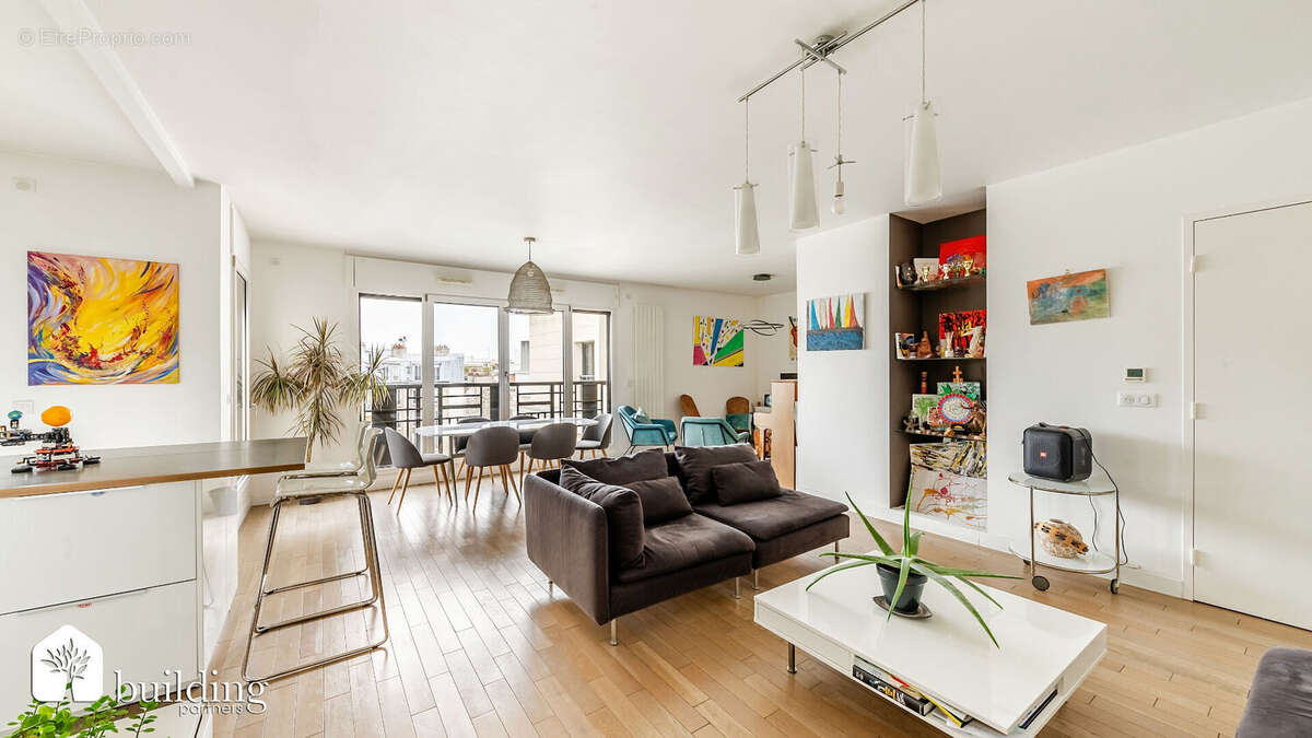 Appartement à LEVALLOIS-PERRET