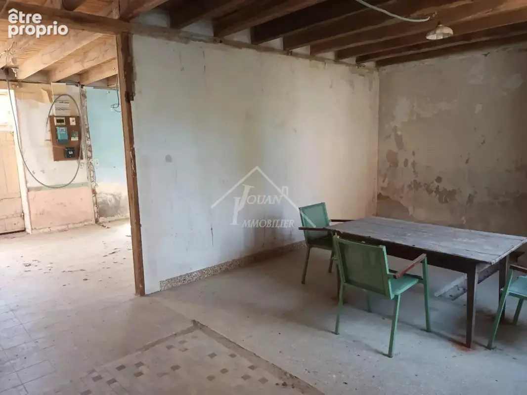 Ancien corps de ferme à rénover sur plus de 3000m² de terrain, COUST - photo 11