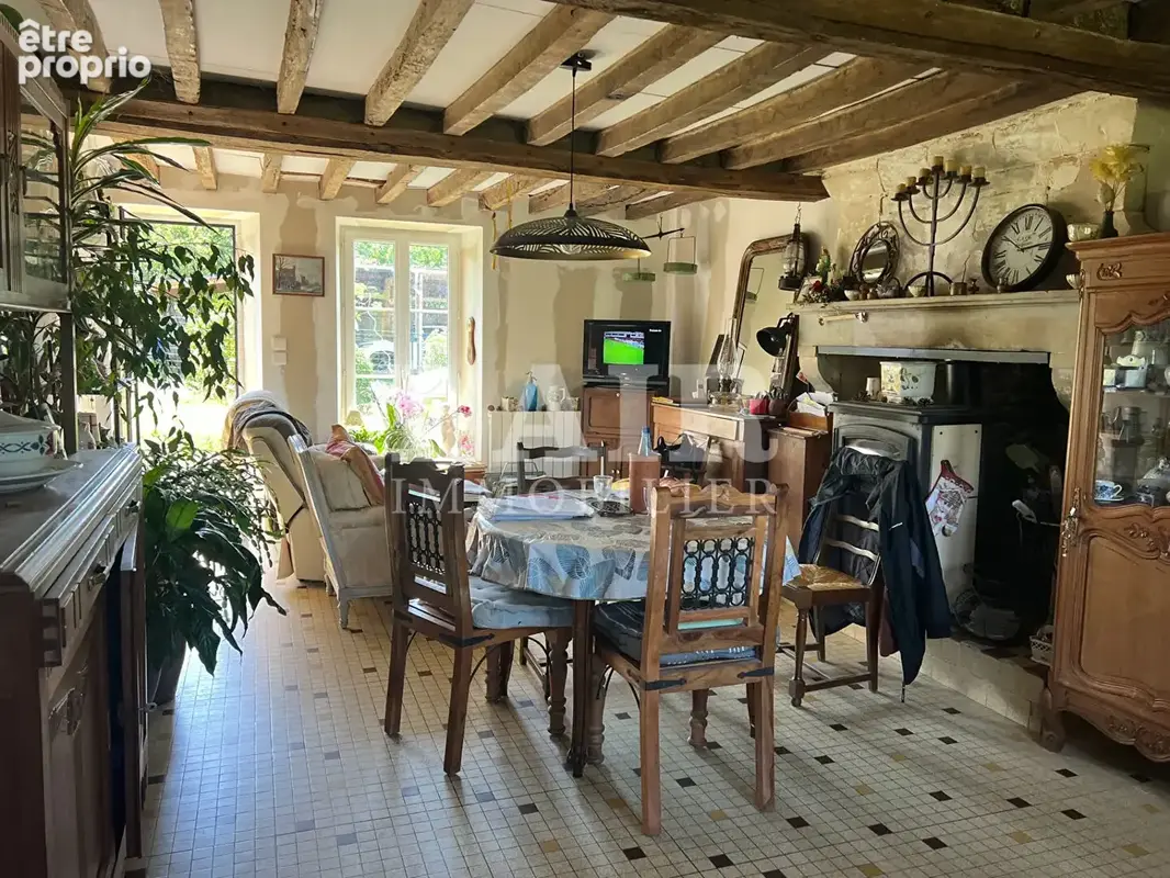 Maison plain pied, Axe Putanges / Argentan avec dépendance et jardin. - photo 2