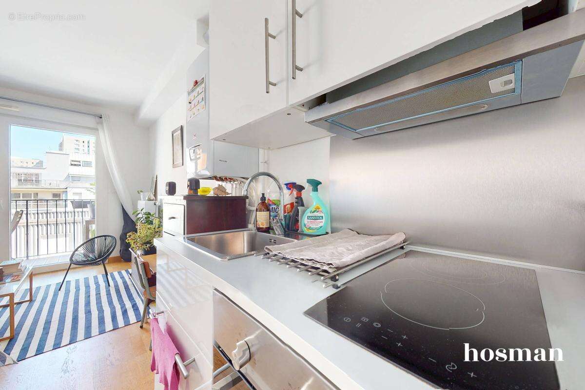 Appartement à PARIS-19E