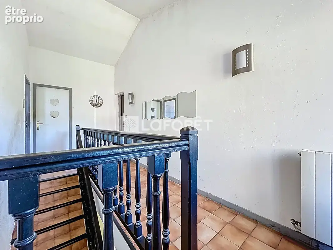 Maison Aubagne 8 pièces de 165m2 - photo 14