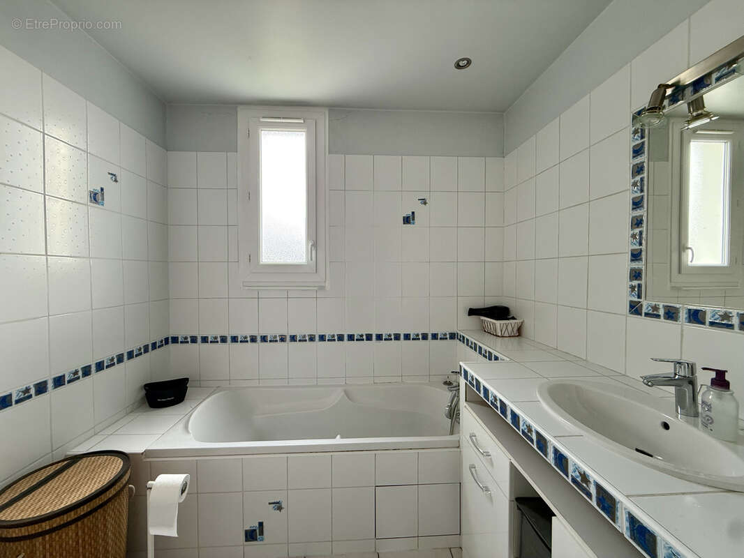 Appartement à MEYTHET