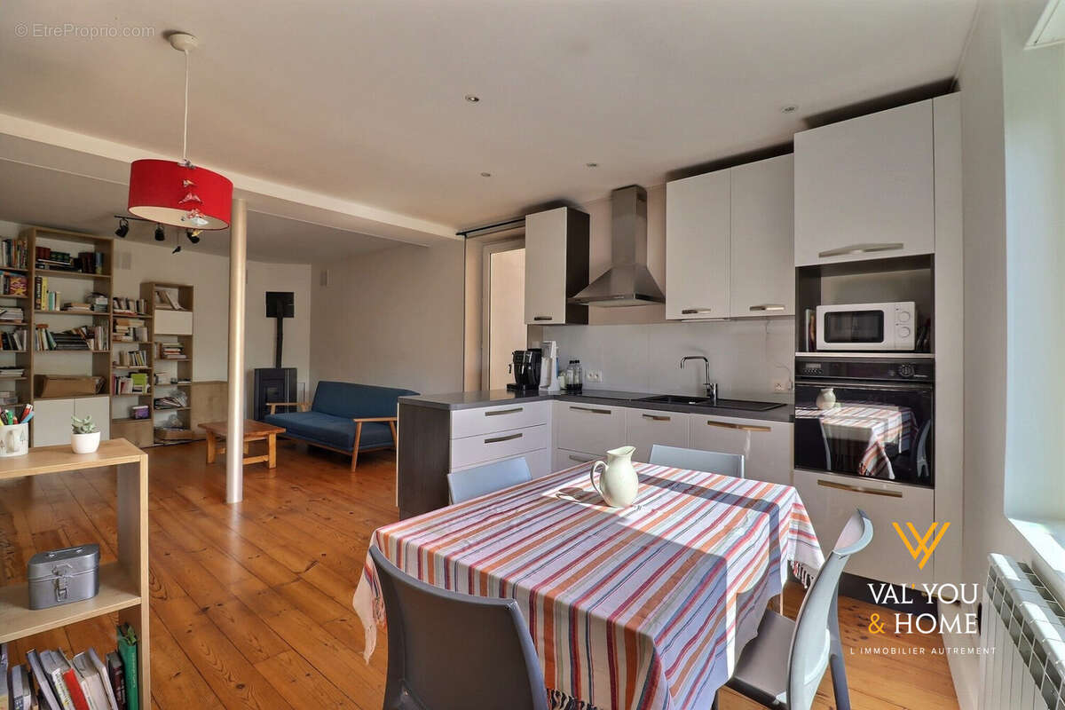 Appartement à VERNAISON