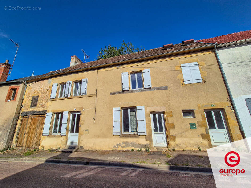 Immeuble de 2 logements à Saint-Saulge proche Corbigny et Nevers - photo 13