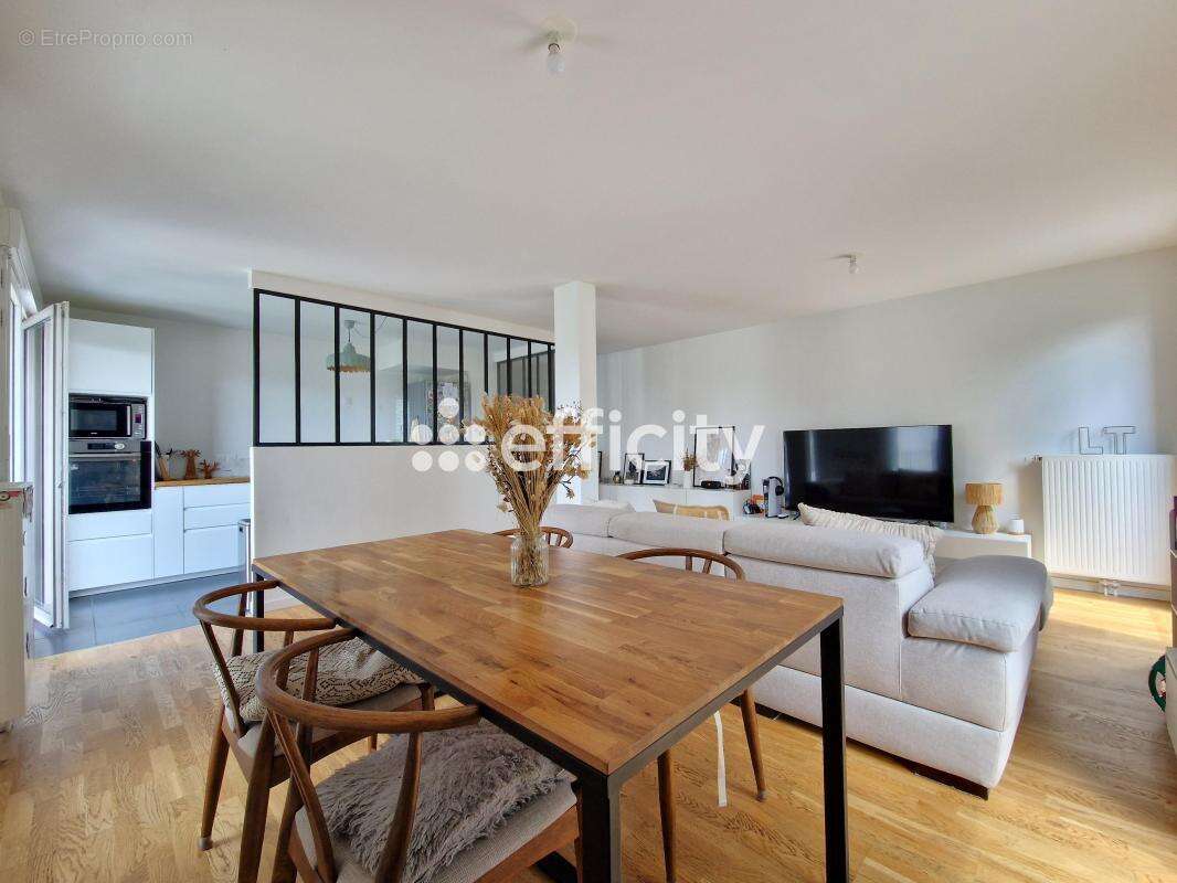 Appartement à ASNIERES-SUR-SEINE