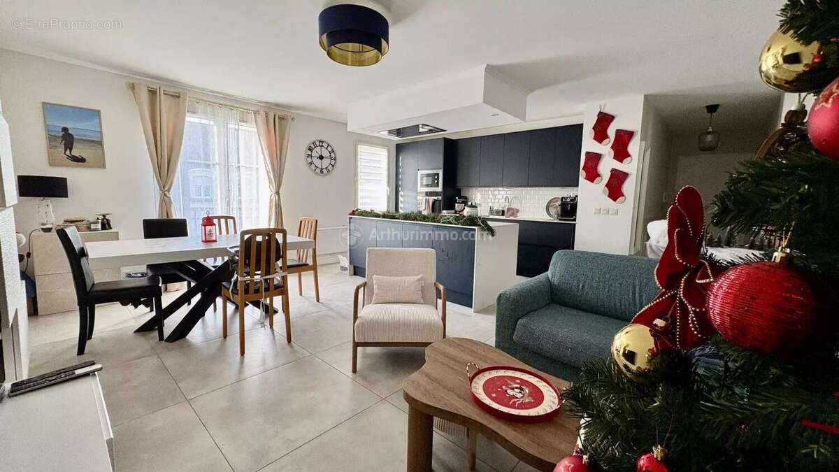 Appartement à MAGNY-LE-HONGRE