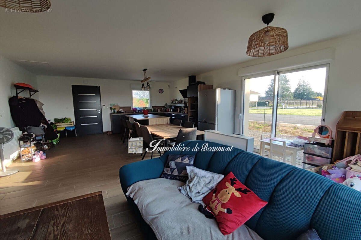 Maison à PONT-L'EVEQUE