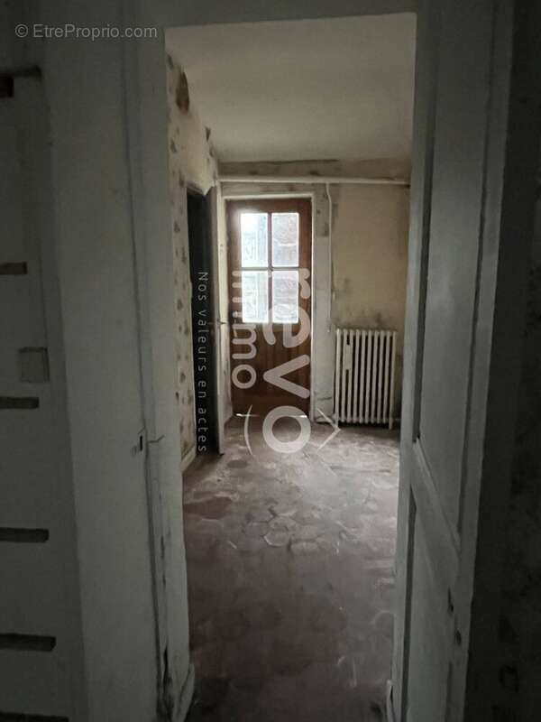 Maison à SAINT-REMY-L'HONORE