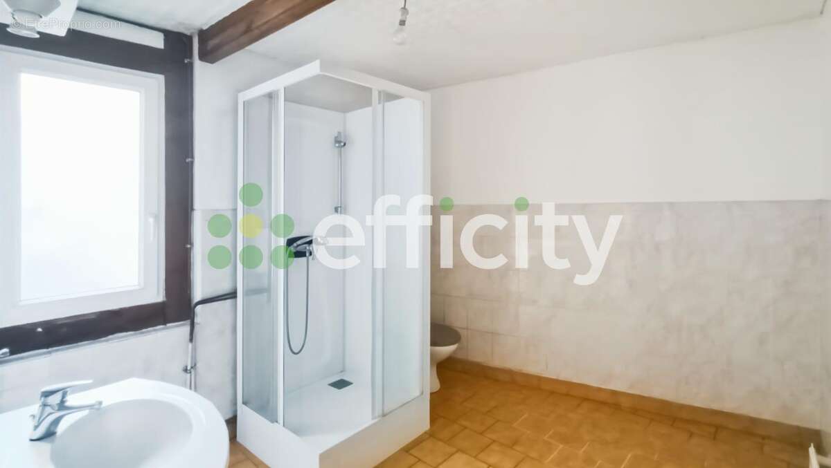 Maison à FORGES-LES-EAUX