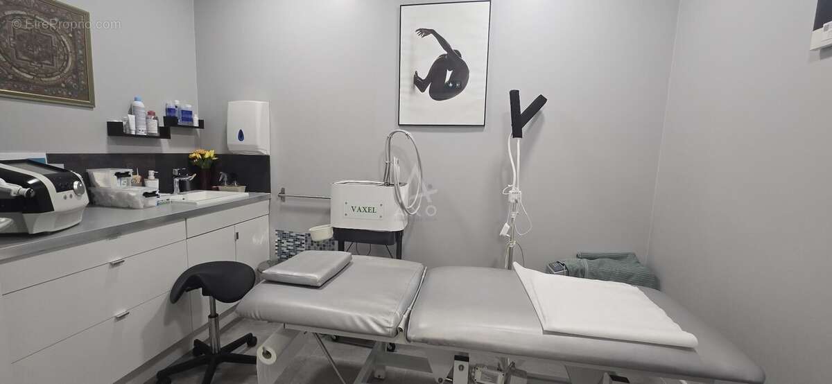 Commerce à LES LILAS