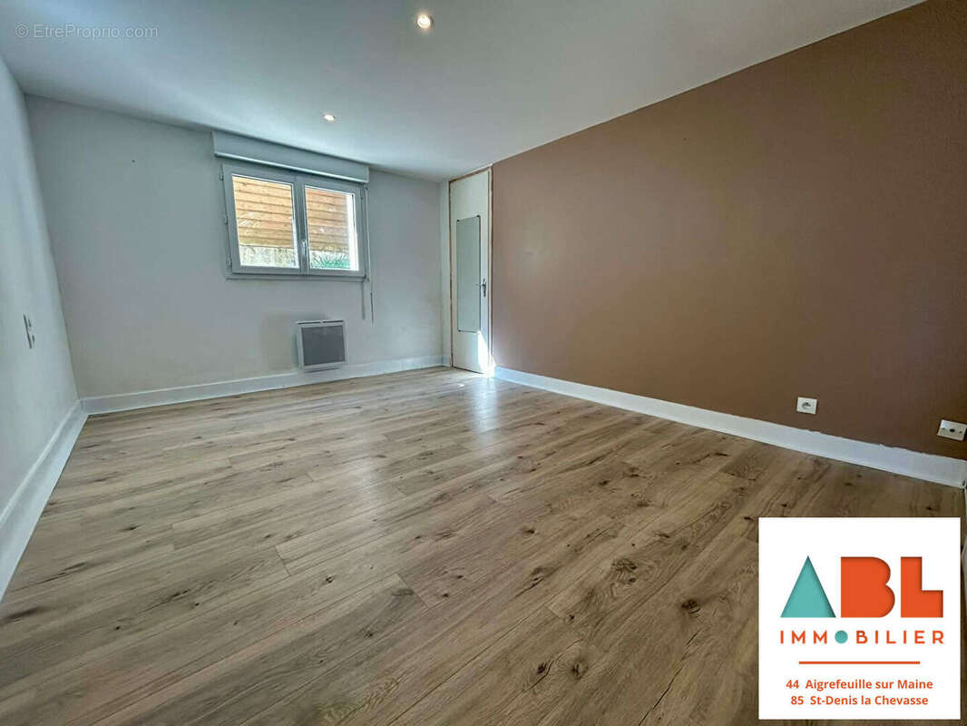 Maison à LE POIRE-SUR-VIE