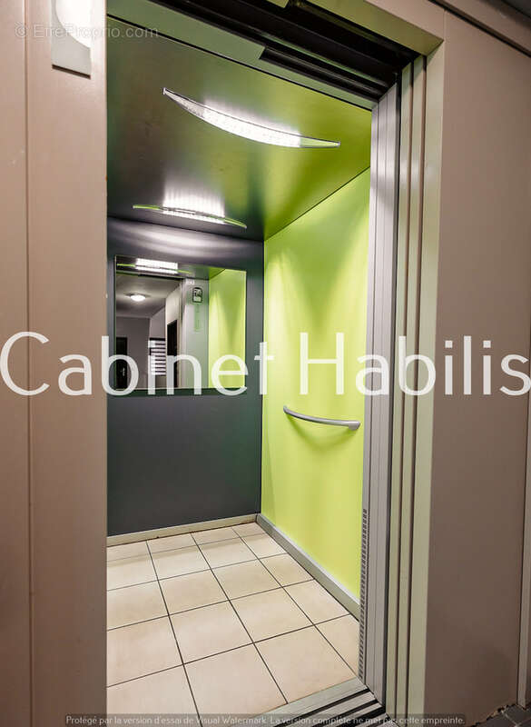 A vendre - un appartements de type t3 d'environ 71.03 m2 - sainte clotilde - 281 500 € - photo 15