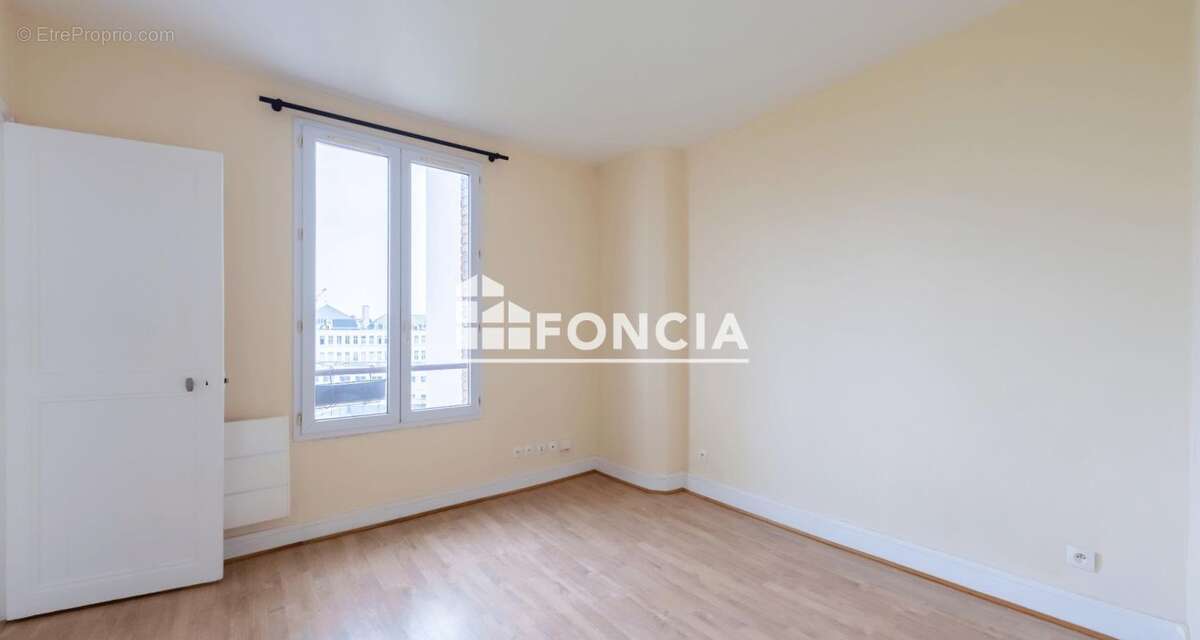 Appartement à PARIS-20E