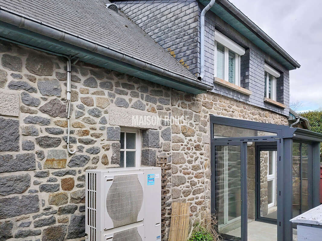 Maison à LE TRONCHET