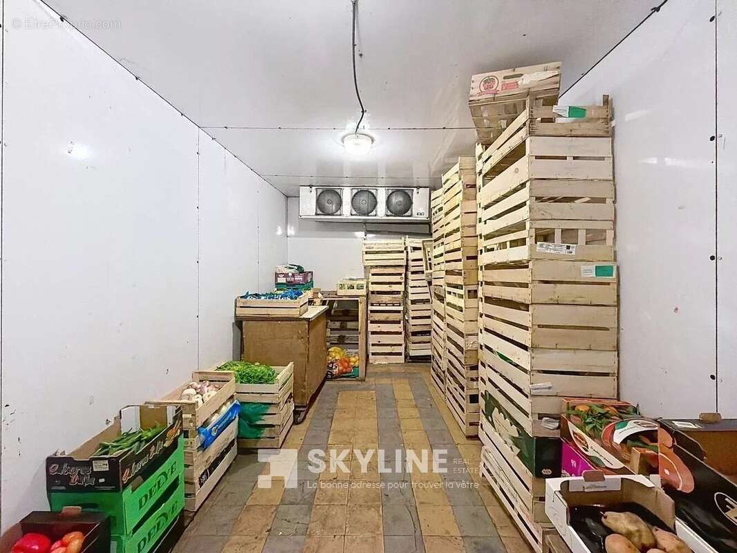Commerce à MARSEILLE-10E