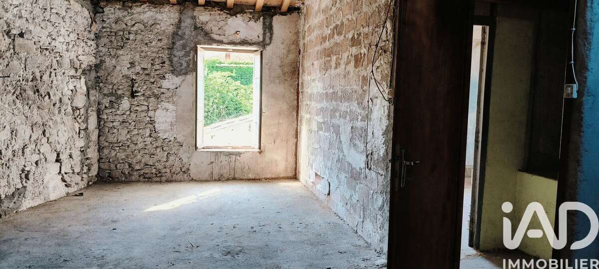Photo 6 - Maison à AZILLE