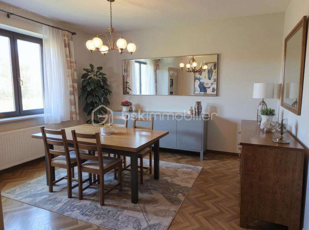 Maison à NOUSSEVILLER-SAINT-NABOR