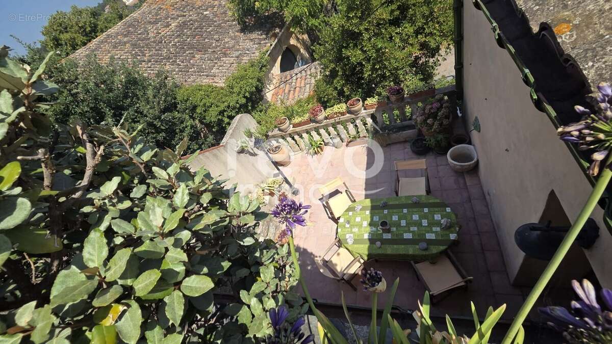 ST PARGOIRE: Belle vigneronne 177 m² hab. en parfait état avec 2 terrasses et grand garage - photo 17