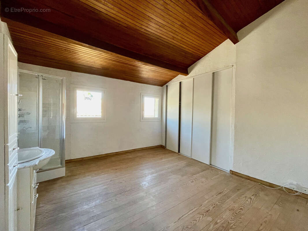 Maison à VAISON-LA-ROMAINE