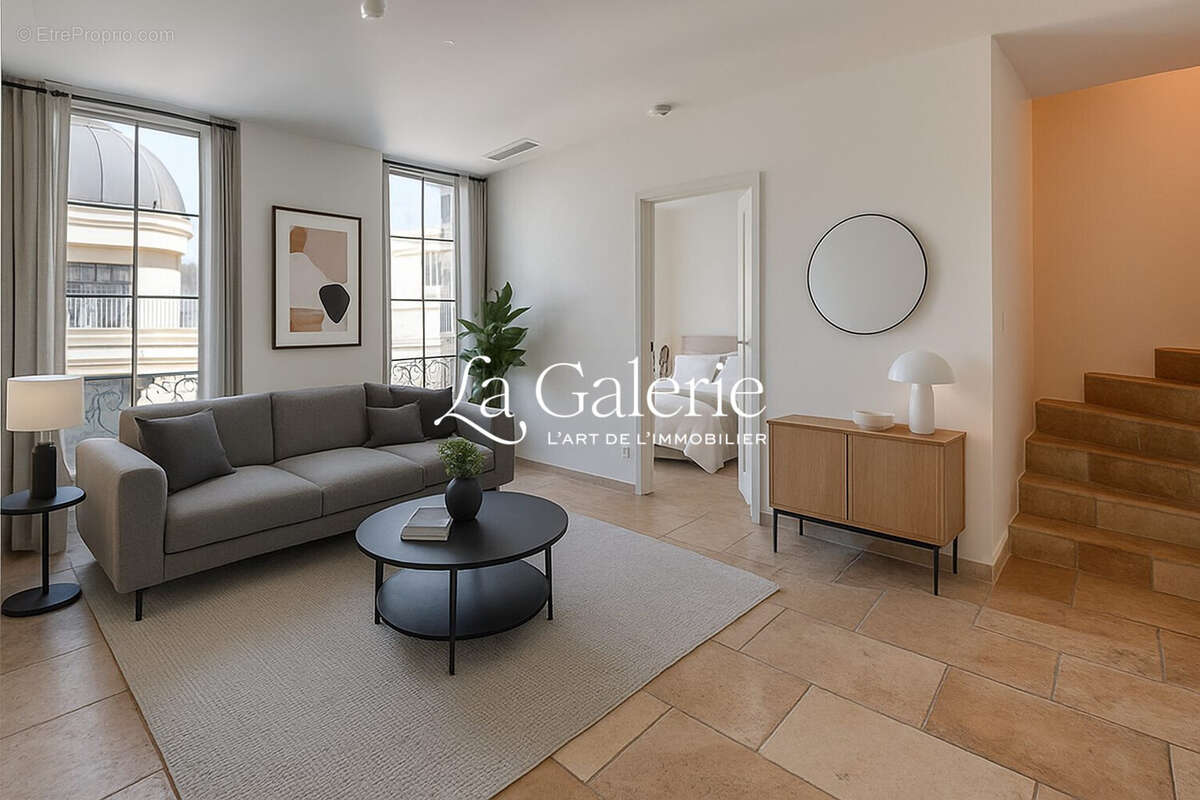 Appartement à HYERES