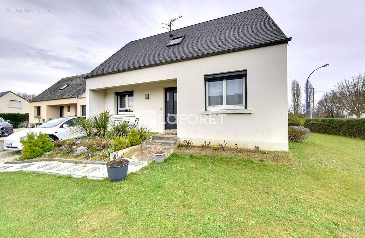 Maison à SAINT-GERMAIN-LA-BLANCHE-HERBE