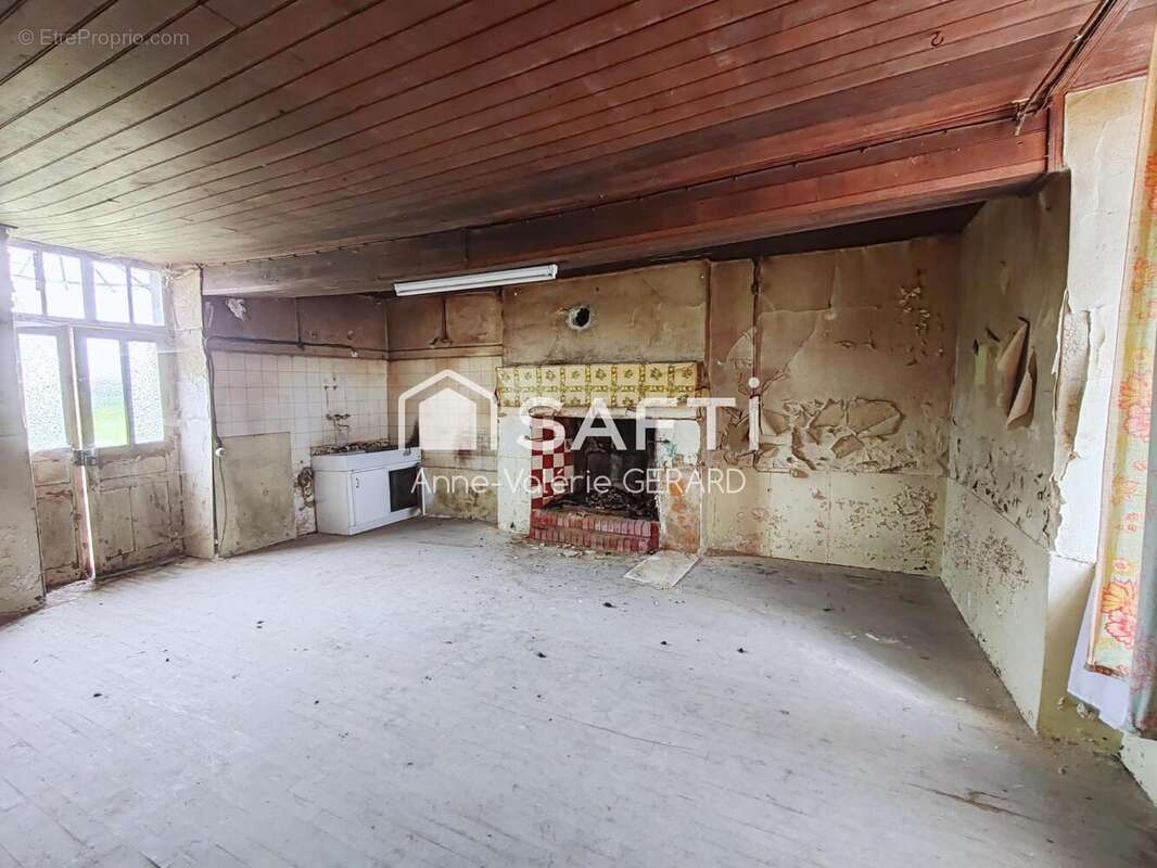 Maison 112 m² à Buais  - photo 5