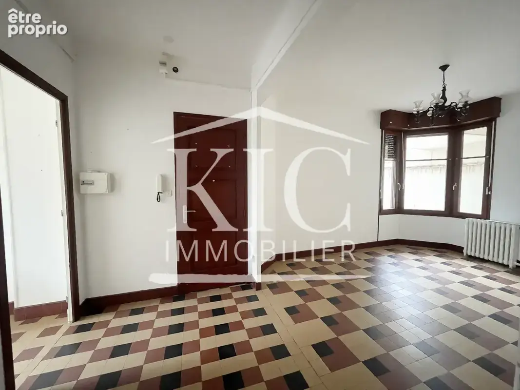 Appartement à CARCASSONNE
