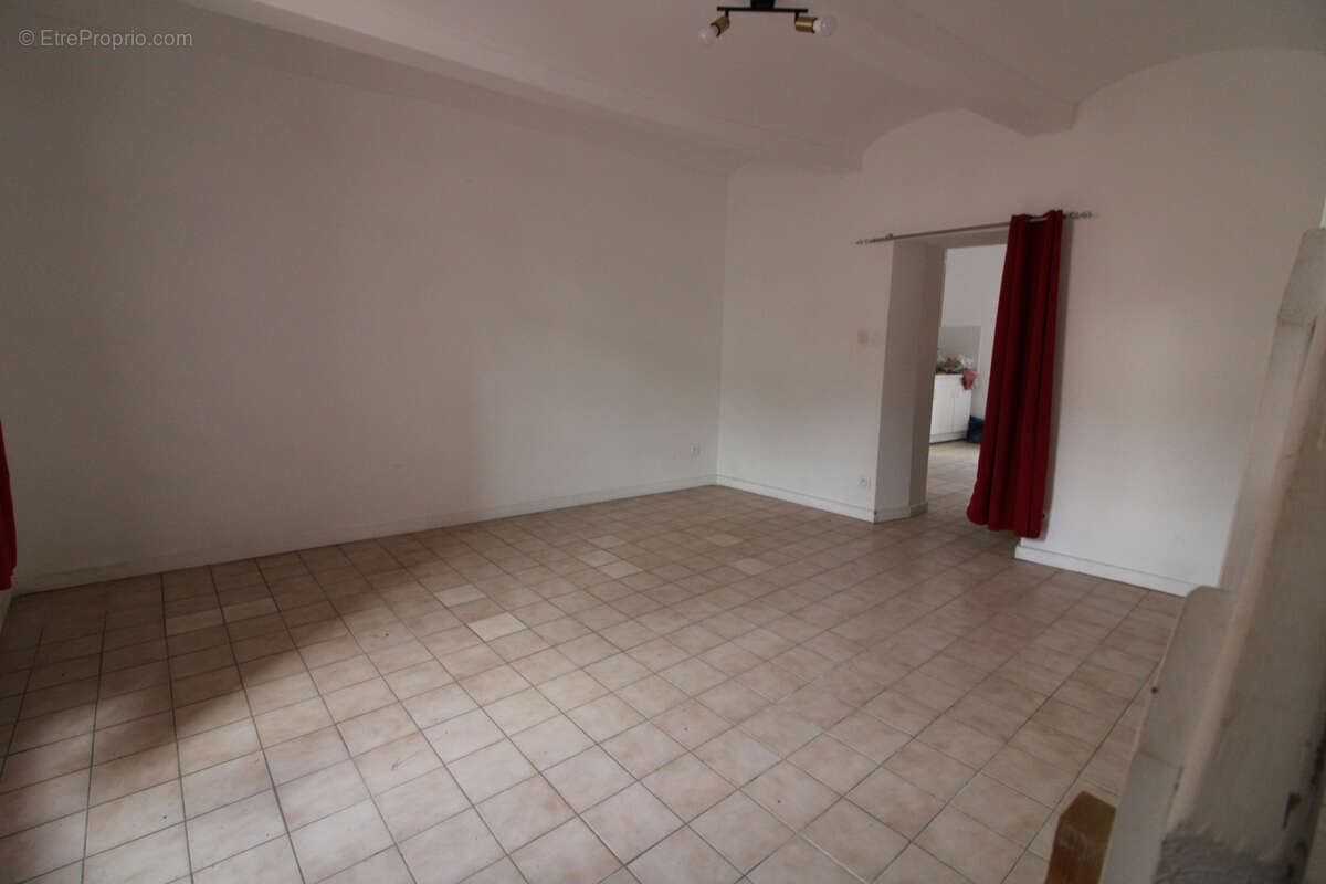 Appartement à BESSEGES