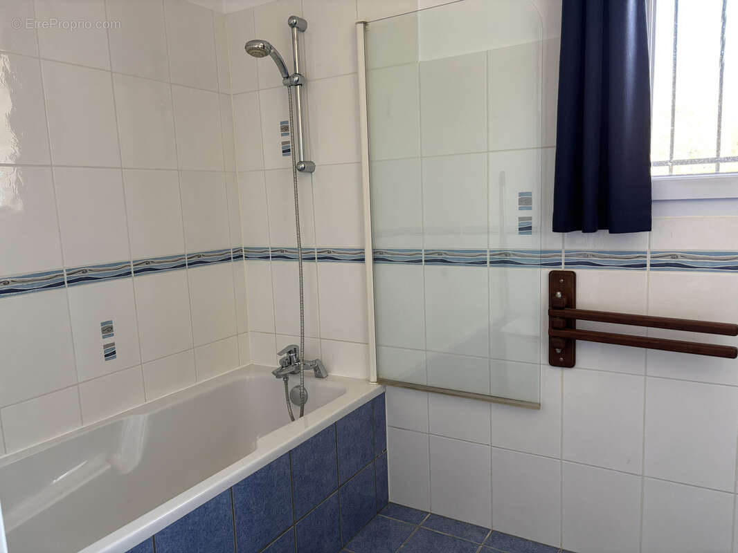 Maison à AUTRY-ISSARDS