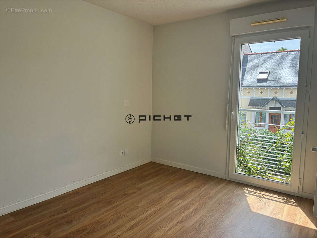 Maison à MONTLOUIS-SUR-LOIRE