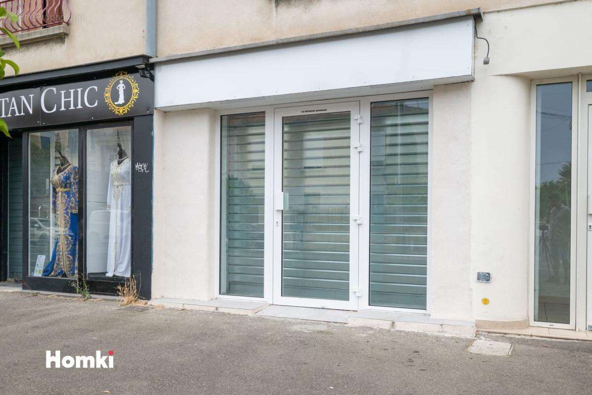 Local commercial T1 de 46 m² à Avignon 84000, Boulevard Sixte Isnard - photo 9