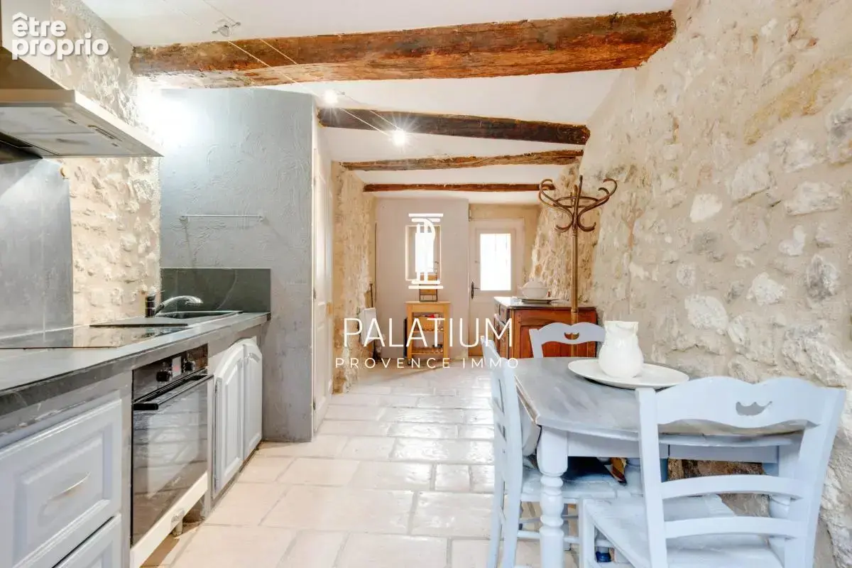 Maison de village T3 - 87m² - Pertuis centre - photo 8