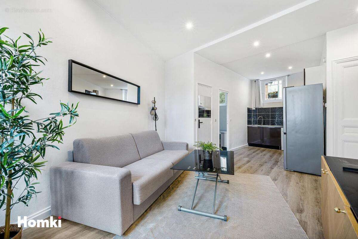 Appartement à LE CANNET