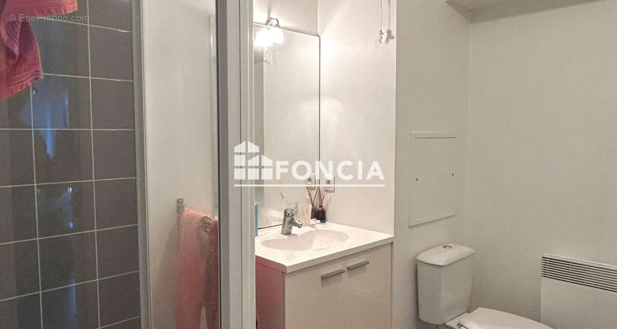 Appartement à MONT-SAINT-AIGNAN