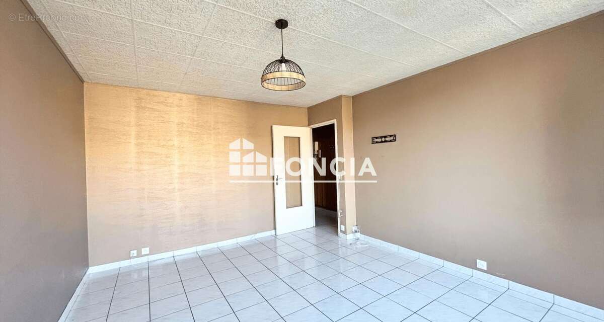 Appartement à TAVERNY