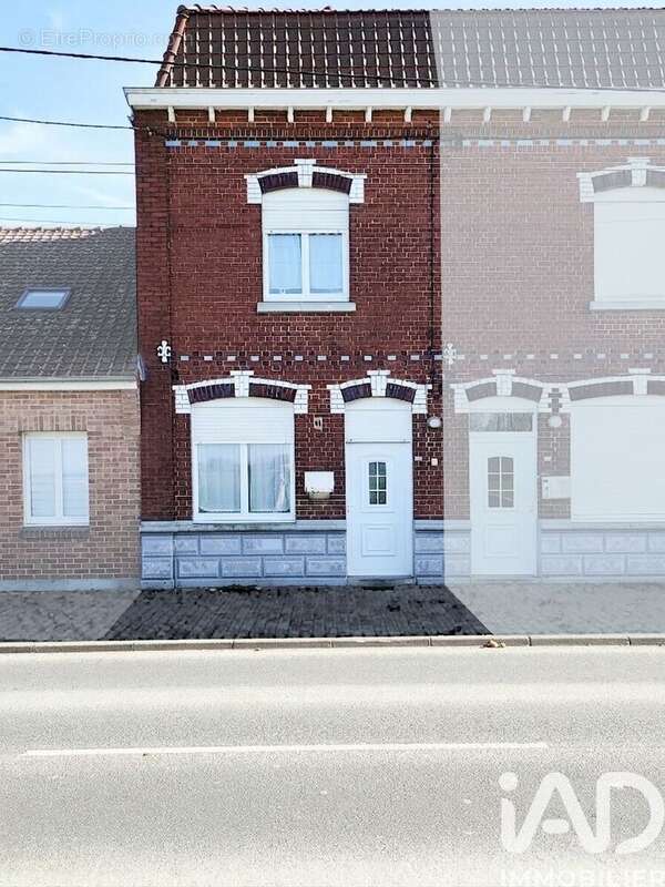 Photo 2 - Maison à RICHEBOURG